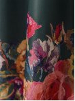 Draperie satin verde,flori multicolore