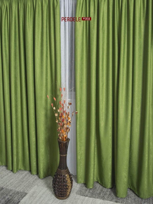 Draperie soft verde