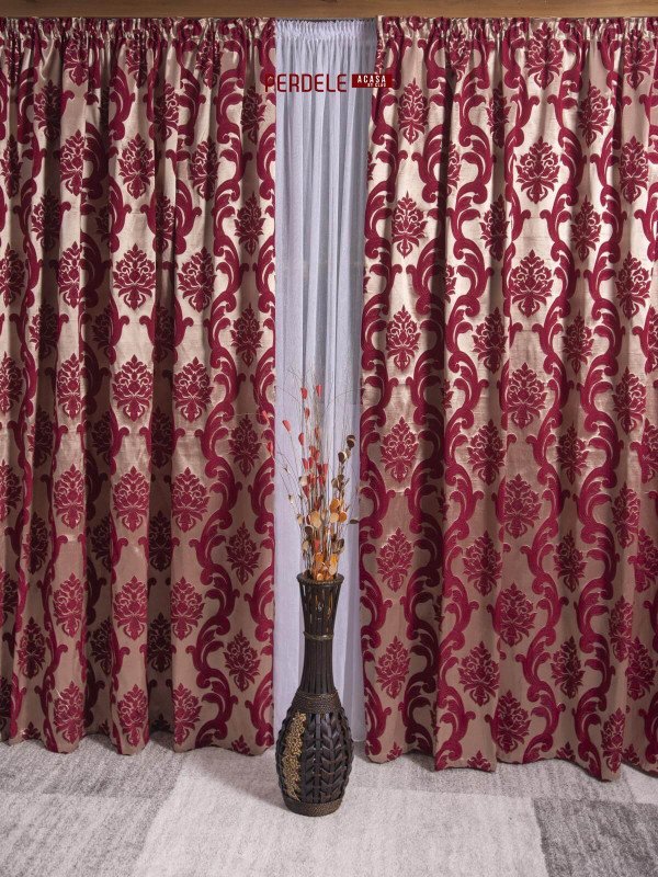 Draperie tafta, crem/grena Draperie tafta, crem/grena