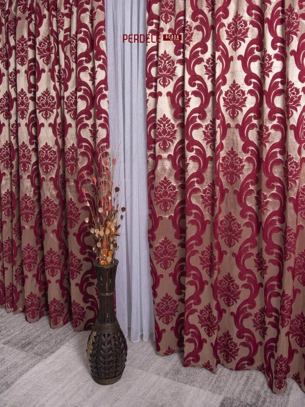 Draperie tafta, crem/grena Draperie tafta, crem/grena