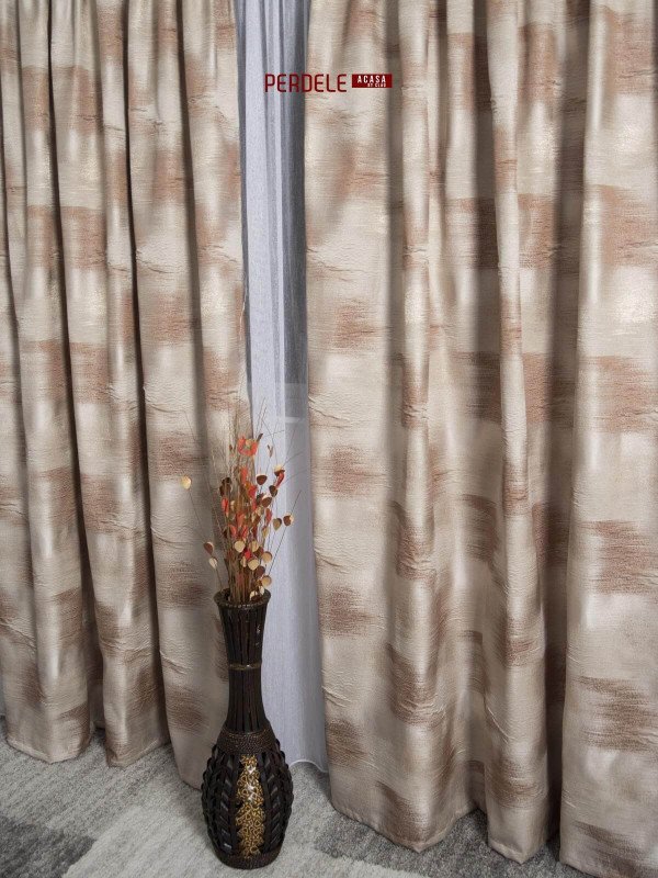 Draperie tafta brocard,crem/cappuccino