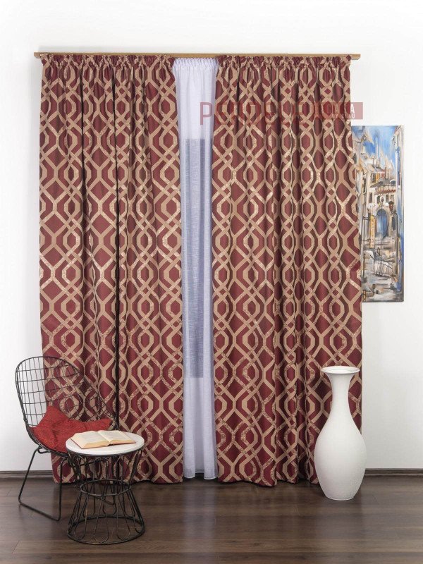 Draperie tafta