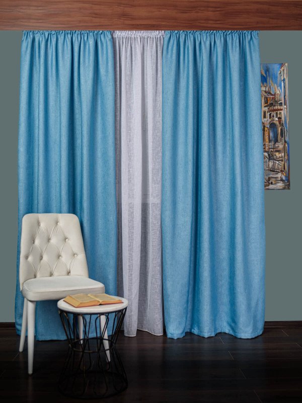 Draperie tip in bleu