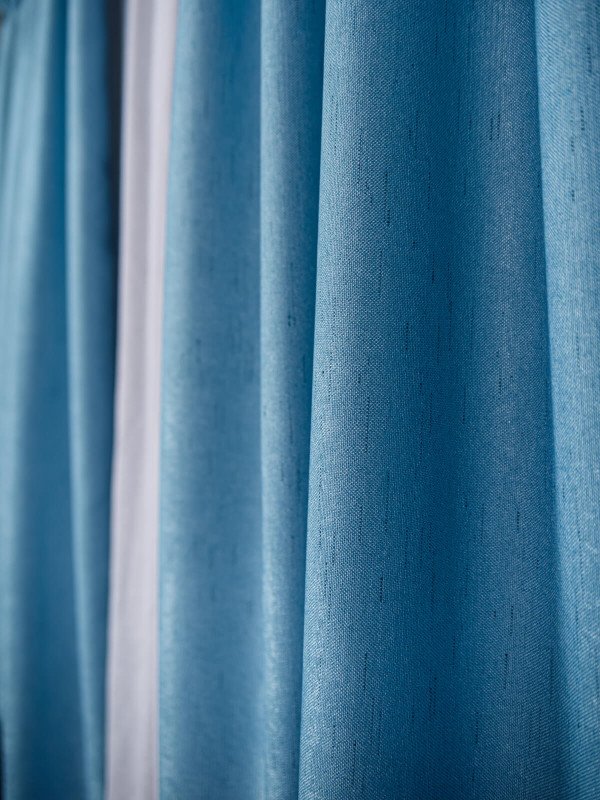 Draperie tip in bleu