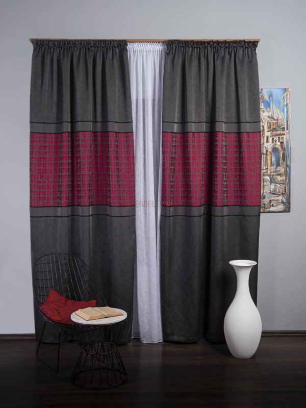 Draperie tip panou gri,rosu