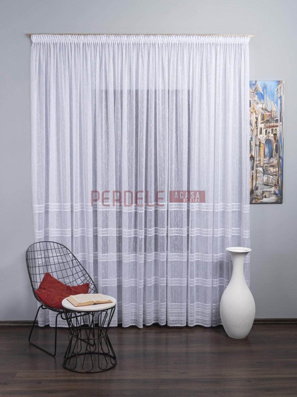 Perdea borangic alb