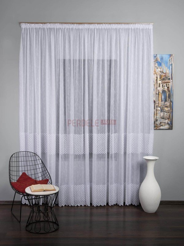 Perdea borangic brodat, alb