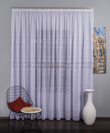Perdea broderie tip dantela alb