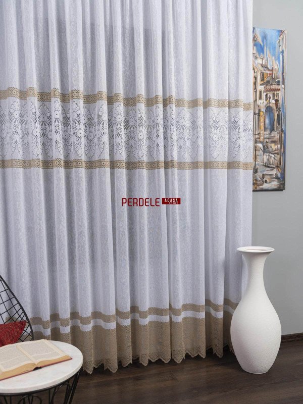 Perdea de pascani alb/camel