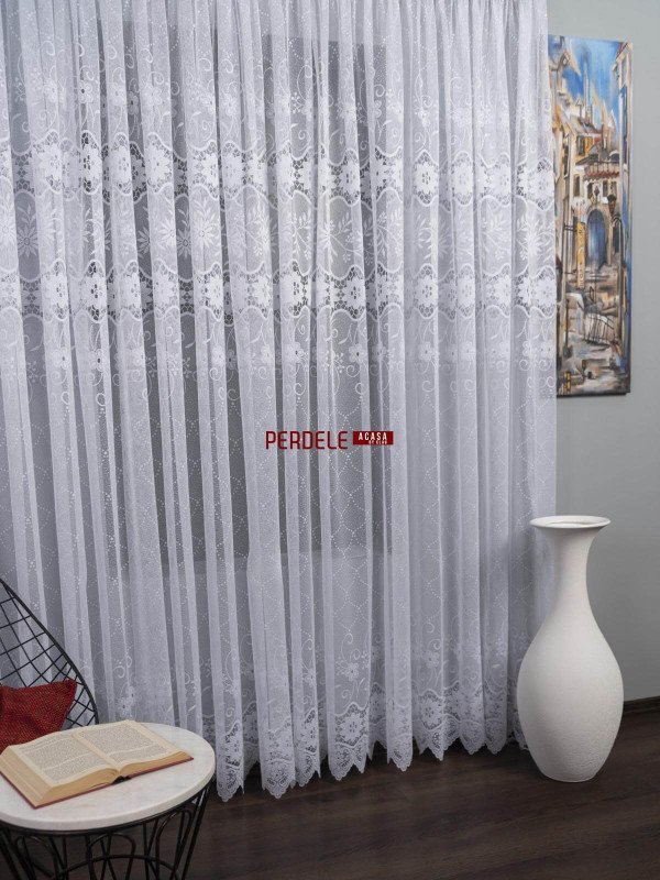 Perdea de pascani alba
