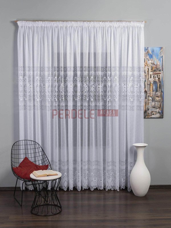 Perdea de pascani alba