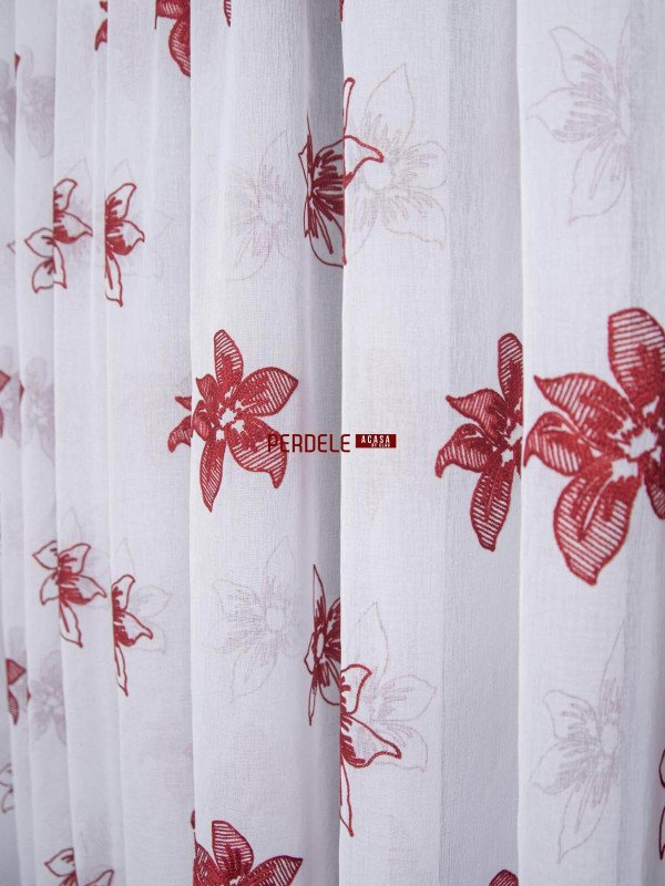 Perdea in,alb,grena Perdea in,alb,grena