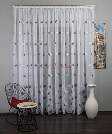 Perdea in brodat, alb/gri, model fluturi