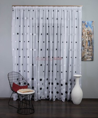 Perdea in brodat, alb/negru, model buline