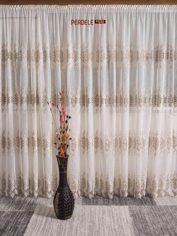 Perdea in broderie dantela,crem/bej Perdea in broderie dantela,crem/bej