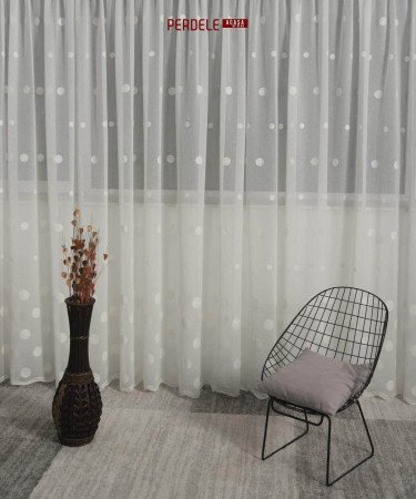 Perdea in buline ivoire