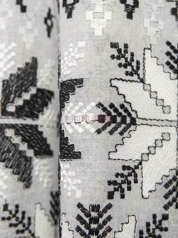 Perdea in cristal, cu broderie traditional Romaneasca