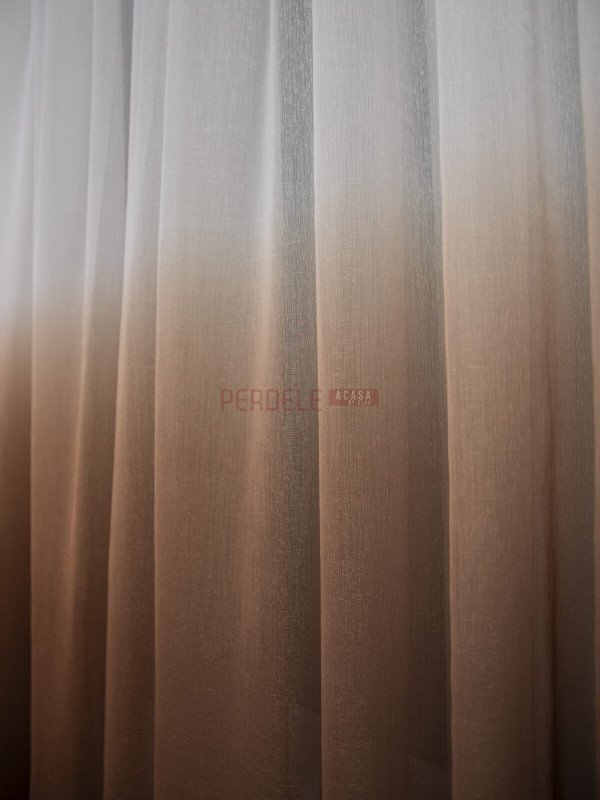 Perdea in degrade alb/maro