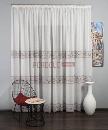 Perdea in ivoire,roz,lila