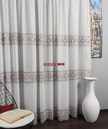 Perdea in ivoire,roz,lila