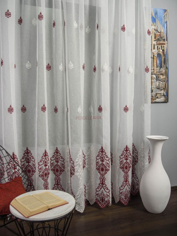 Perdea model baroc