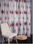 Perdea tip in brodat alb/grena Perdea tip in brodat alb/grena