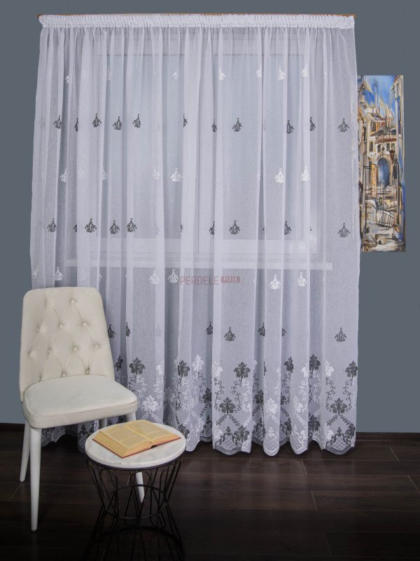 Perdea tip in model baroc gri