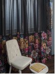 Perdea tip in negru,flori multicolore