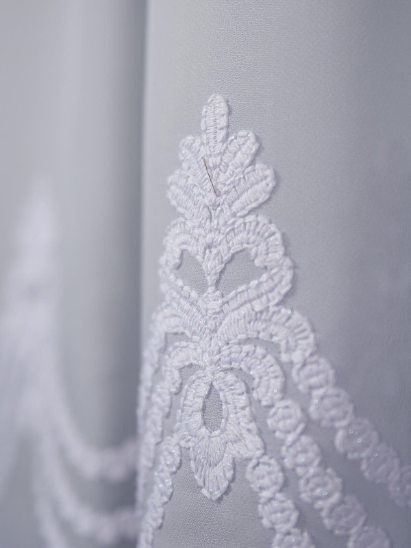 Perdea triplu voal brodat alb