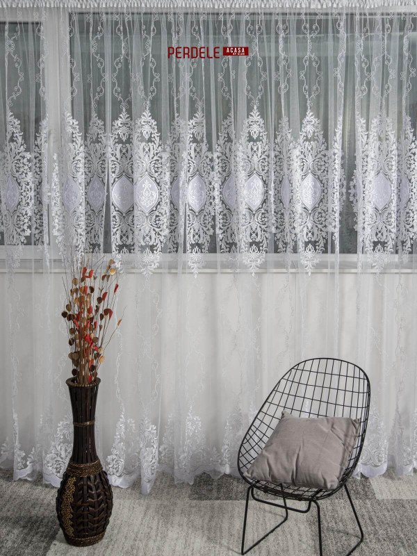 Perdea tulle alb