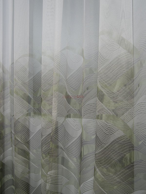Perdea tulle bordura verde