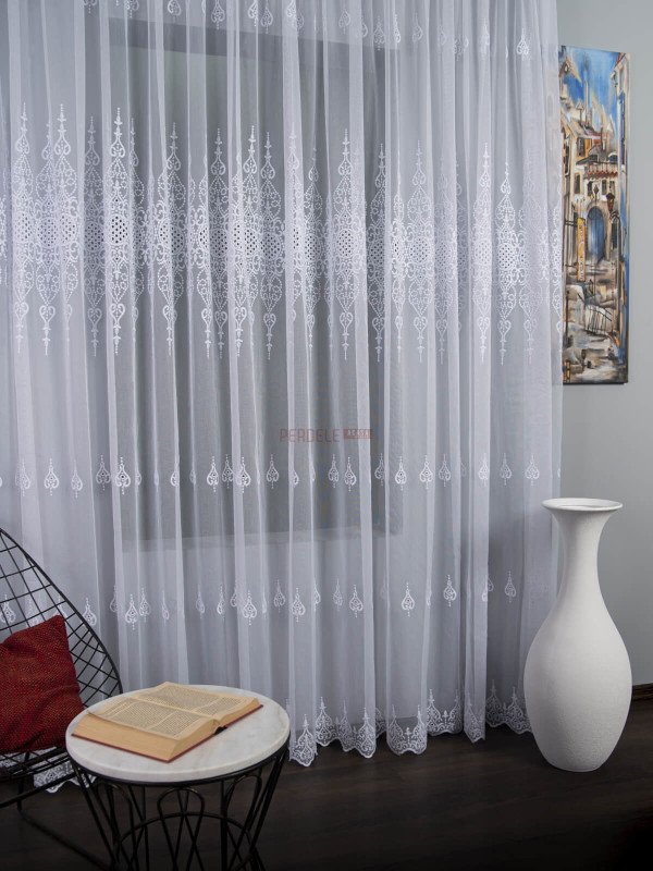 Perdea tulle brodat, alb Perdea tulle brodat, alb