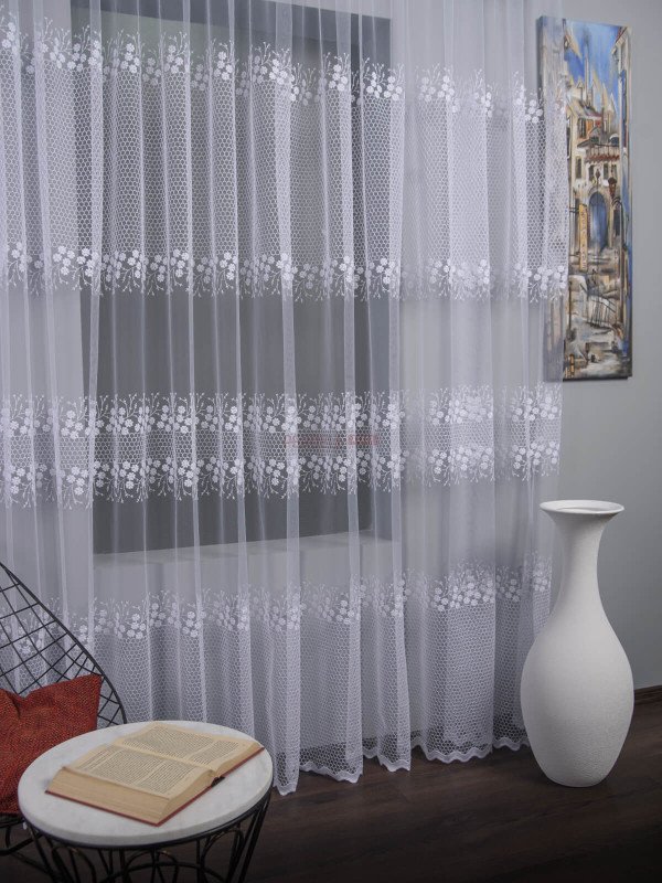 Perdea tulle brodat alb