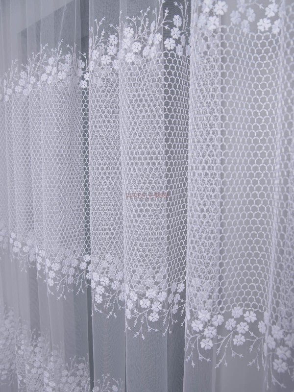 Perdea tulle brodat alb