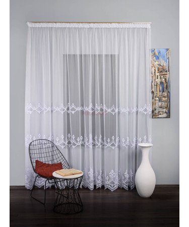 Perdea tulle brodat alb Perdea tulle brodat alb