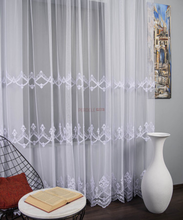Perdea tulle brodat alb Perdea tulle brodat alb