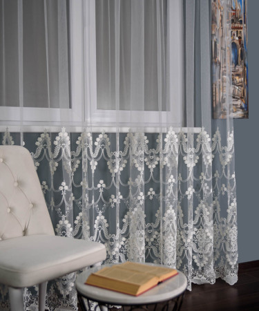 Perdea tulle brodat crem Perdea tulle brodat crem