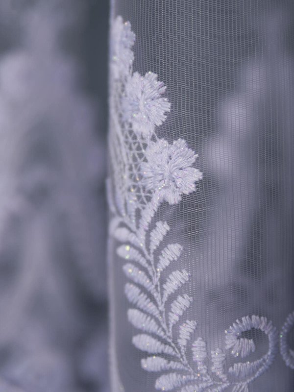 Perdea tulle brodat alb