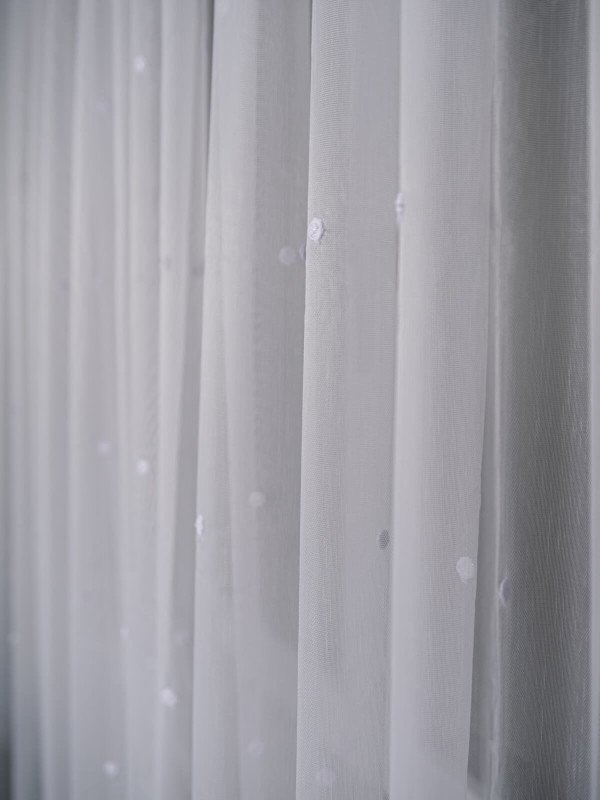 Perdea tulle brodat alb
