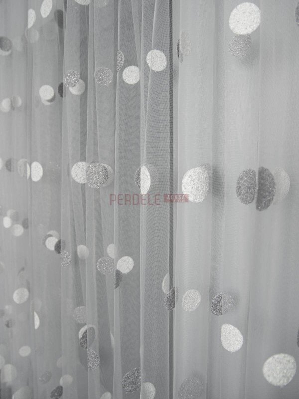 Perdea tulle brodat, alb/gri