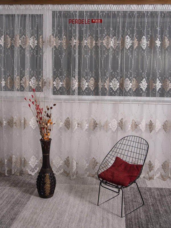 Perdea tulle brodat,crem,bej