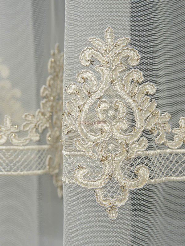 Perdea tulle brodat crem
