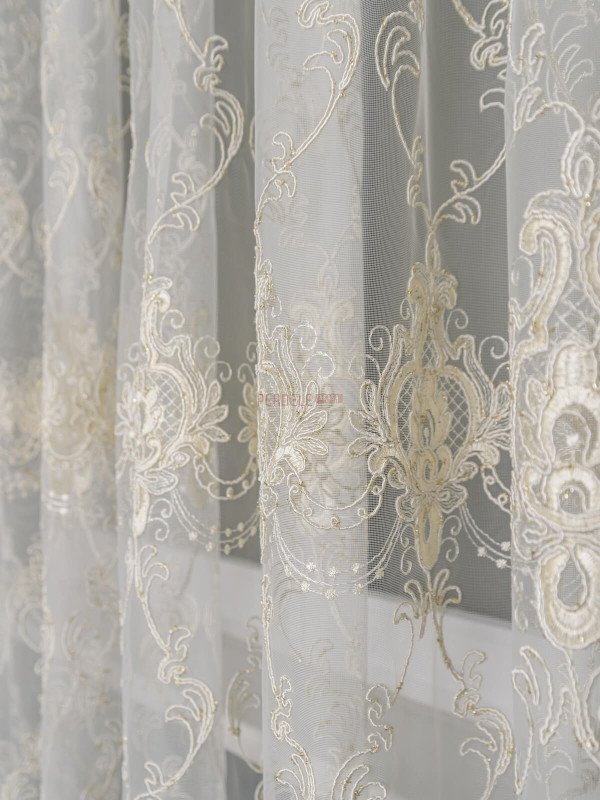 Perdea tulle brodat crem