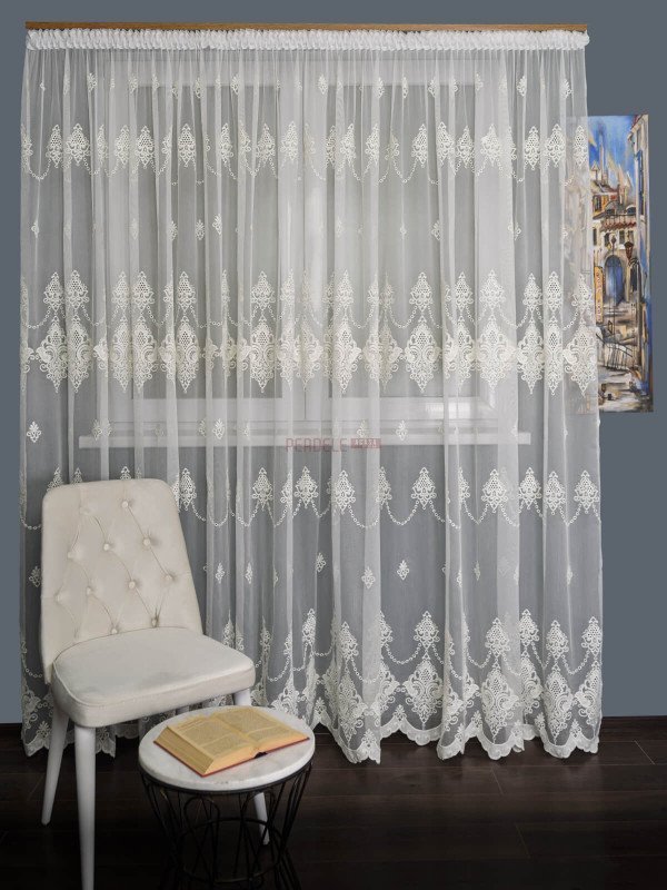 Perdea tulle brodat crem