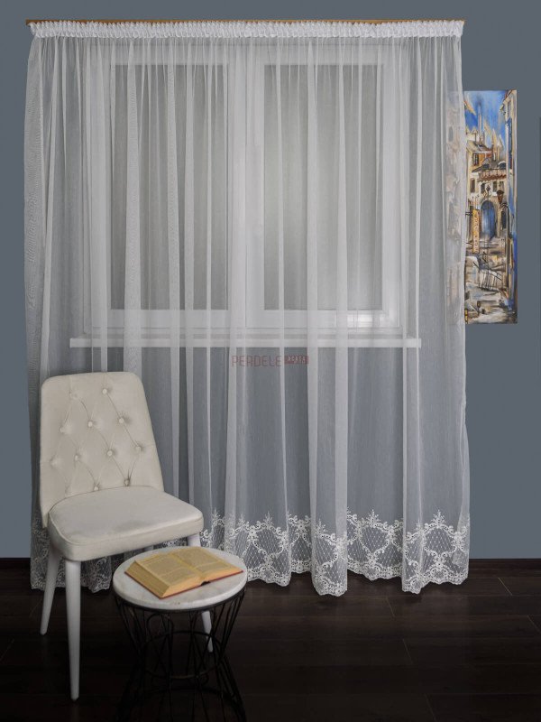 Perdea tulle brodat crem