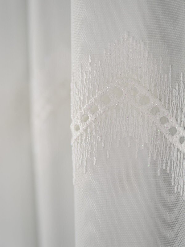 Perdea tulle brodat, crem