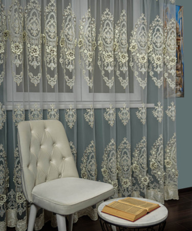 Perdea tulle brodat crem/auriu Perdea tulle brodat crem/auriu