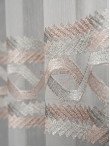 Perdea tulle brodat, culoare fond-ivoire, culoare broderie-roz