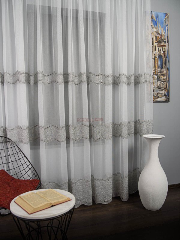 Perdea tulle brodat gri