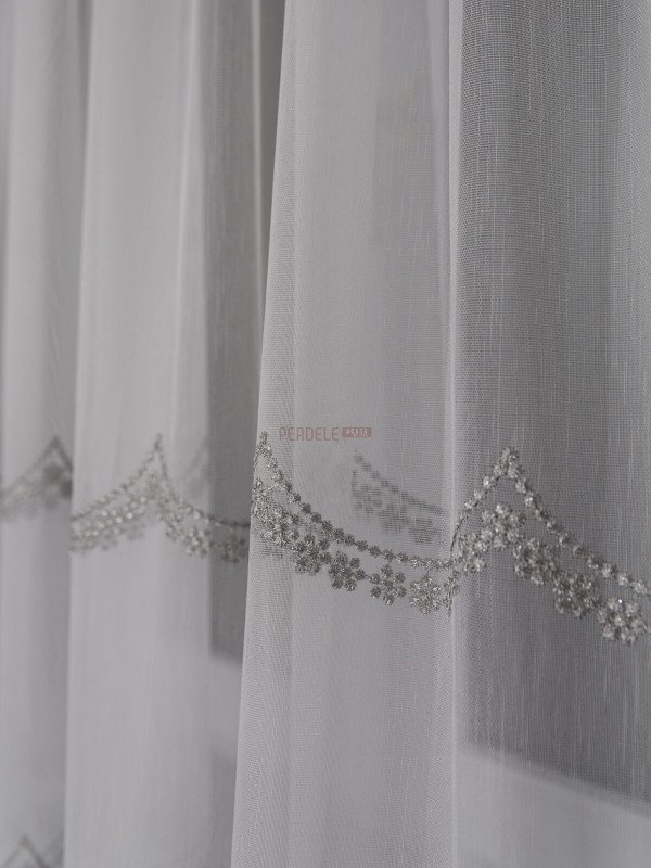 Perdea tulle brodat gri